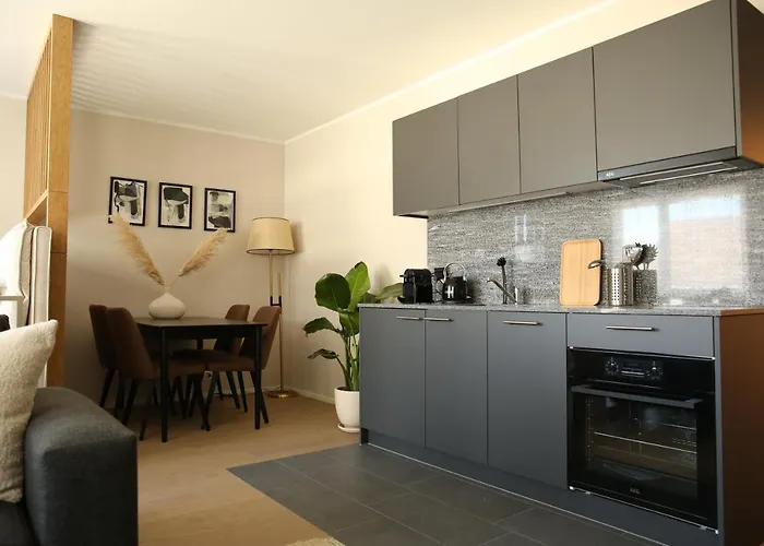 Apart-hotel Lamira Serviced 4*