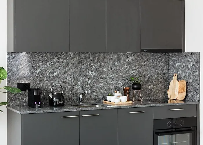 Apart-hotel Lamira Serviced 4*