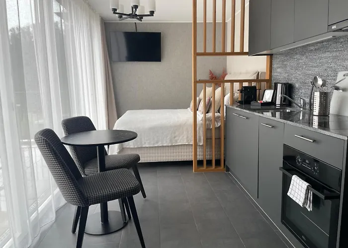 Apart-hotel Lamira Serviced 4*