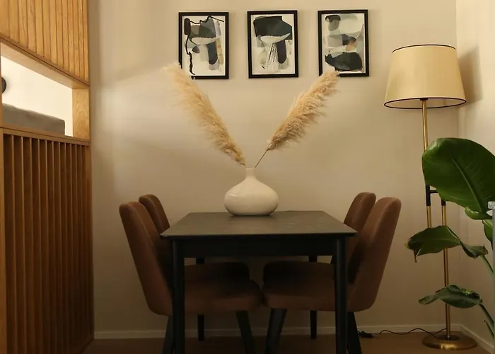 아파트호텔 Lamira Serviced 3*